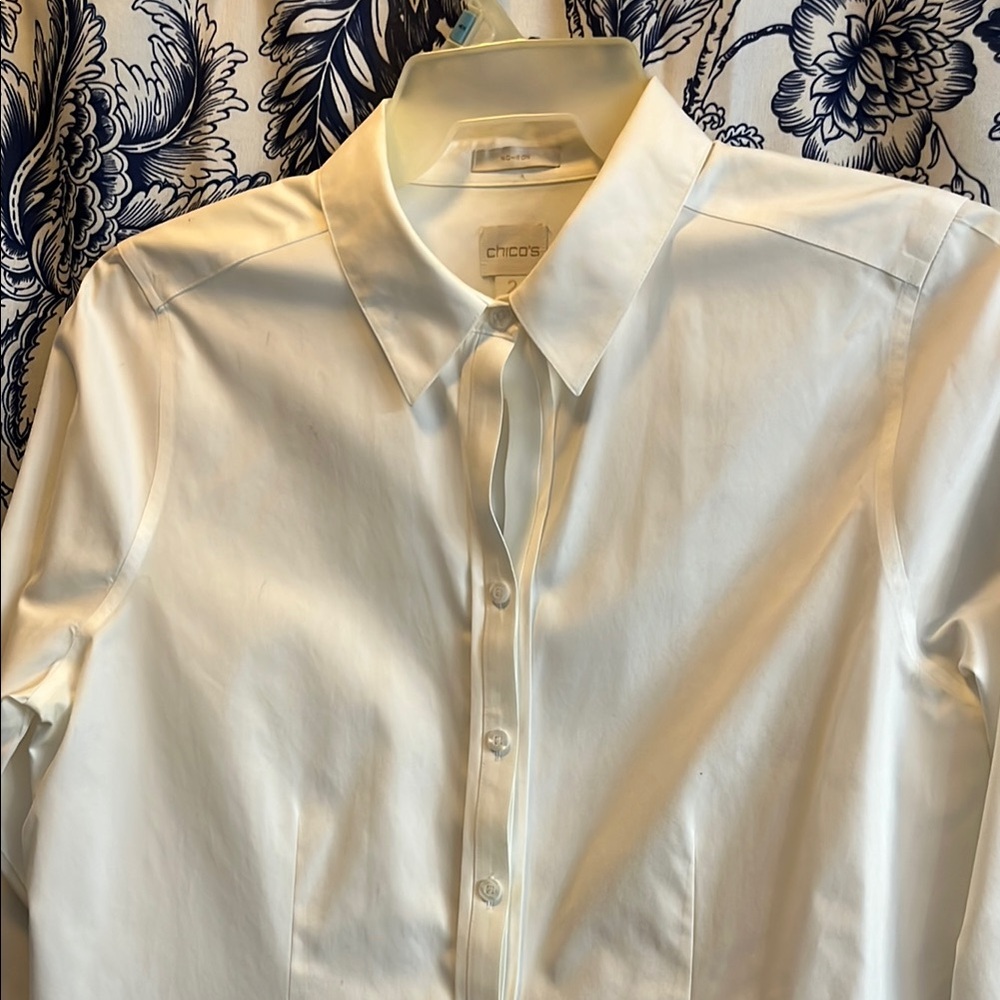 Chico's White Dress Shirt Classic Tailored Design